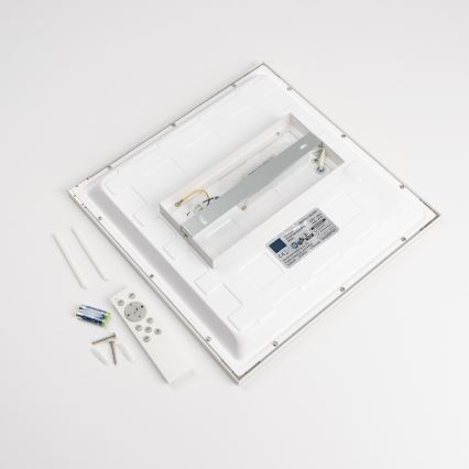 LED RGBW dimbaar opbouwpaneel LED/22W/230V 2700-6500K 29,5x59,5 cm wit + afstandsbediening