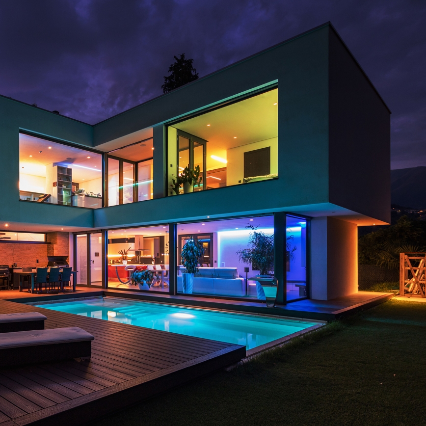 LED RGBW Dimbare badkamer LED-strip/7,5W/12V IP65 3m Wi-Fi Tuya