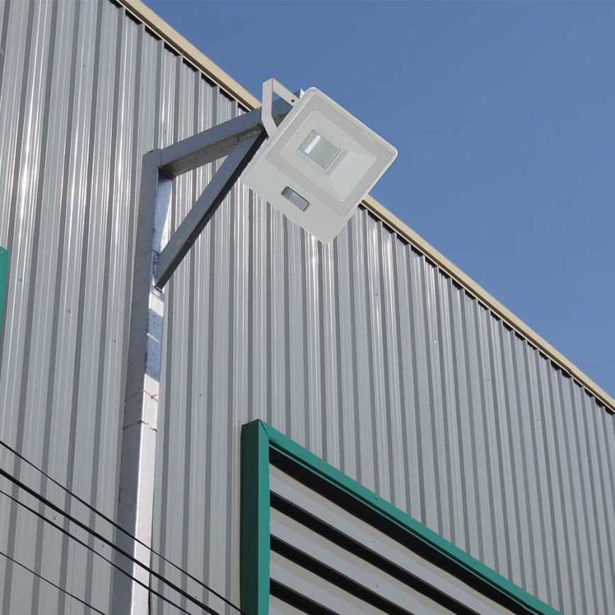 LED Schijnwerper met sensor LED/50W/230V 4000K IP65 wit