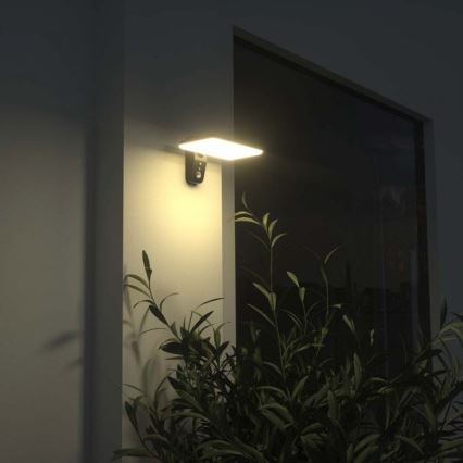 LED Solar wandlamp met sensor LED/15W/3,2V 4000K/6000K IP65 zwart