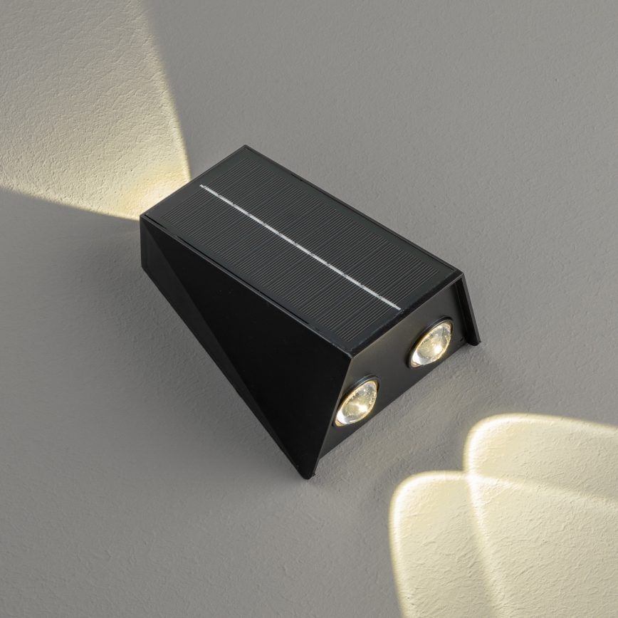 LED Solar wandlamp met sensor LED/2W/5V IP54 1300 mAh