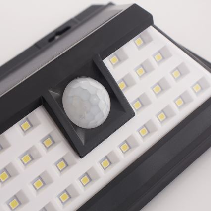 LED Solar wandlamp met sensor LED/5W/3,7V 1800 mAh IP65