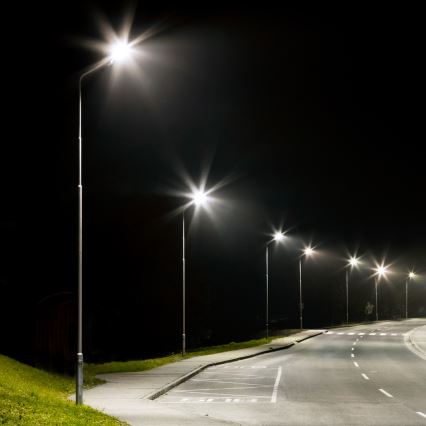 LED straatlantaarn op zonne-energie VIA 200W/20000 mAh 3,2V 6000K IP54 + afstandsbediening