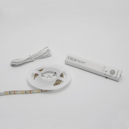 LED Strip met een bewegingssensor 1m LED/2,4W/6V 3000K