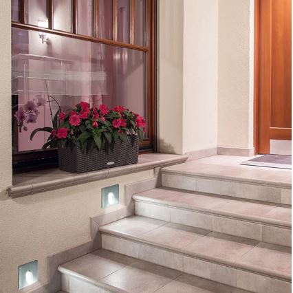 LED Trap verlichting voor buiten ESPO LED/3W/230V mat-chroom IP54