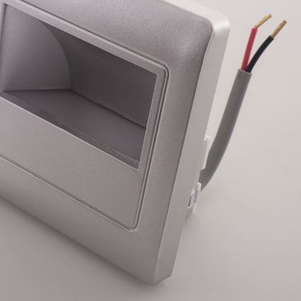 LED Traplicht met sensor STEP LIGHT NET LED/1,5W/230V 4000K zilver