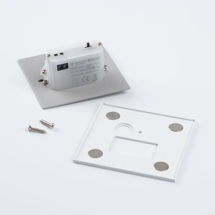 LED-traparmatuur met bewegings- en schemersensor LED/1,5W/230V 3000/4000/6000K wit