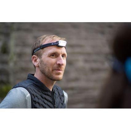 Ledlenser NEO5R - LED-dimbare oplaadbare hoofdlamp LED/1800 mAh IP54 600 lm 35 h zwart/wit