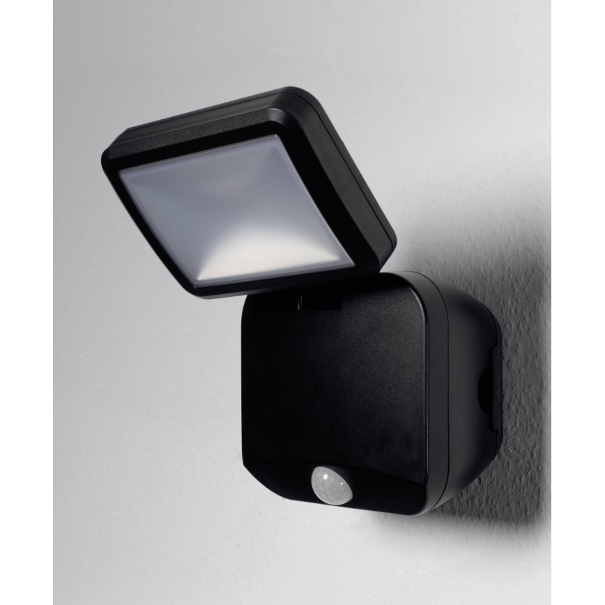 Ledvance - LED Buitenwand schijnwerper met sensor SPOTLIGHT LED/4W/4xD IP54