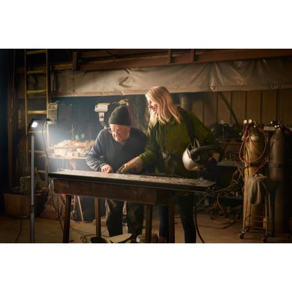 Ledvance - LED Buitenlamp met houder WORKLIGHT TRIPOD LED/20W/230V 6500K IP65