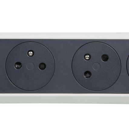 Legrand 049459 - Rallonge avec interrupteur 4Z Type E 3m