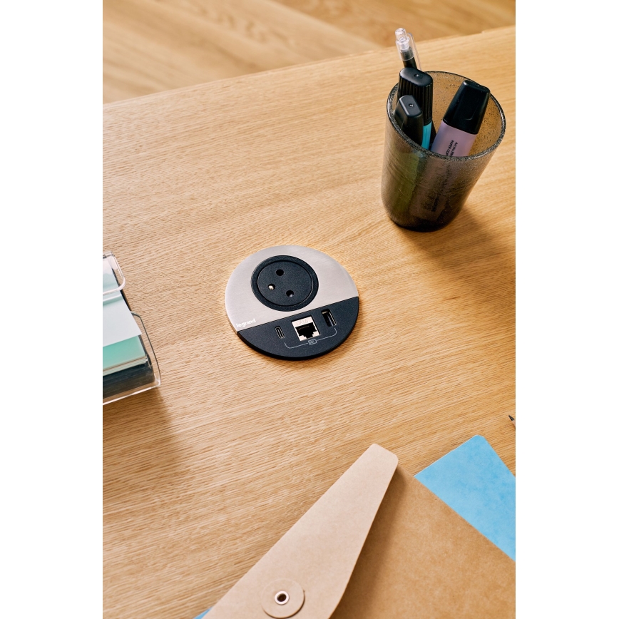 Legrand 654708 - Colonne de prises pour table 1x230V + USB-A + USB-C + RJ45