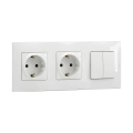 Legrand - Dubbel huishoudelijk SCHUKO-stopcontact en dubbele serieschakelaar nr. 5 met frame NILOE 250V wit