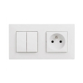 Legrand - Prise de courant domestique et double interrupteur en série č. 5 avec enjoliveur NILOE STEP 250V blanc