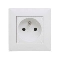 Legrand - Prise électrique domestique avec enjoliveur NILOE STEP 250 V blanche