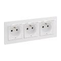 Legrand - Prise extérieure triple pour habitation avec cadre NILOE STEP 250V IP44 blanche