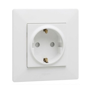 Legrand - SCHUKO-wandcontactdoos voor huishoudelijk gebruik met afdekraam NILOE STEP 250V wit
