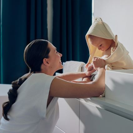 Lionelo - Badcape voor kinderen met capuchon, mousseline baddoek — beige zand