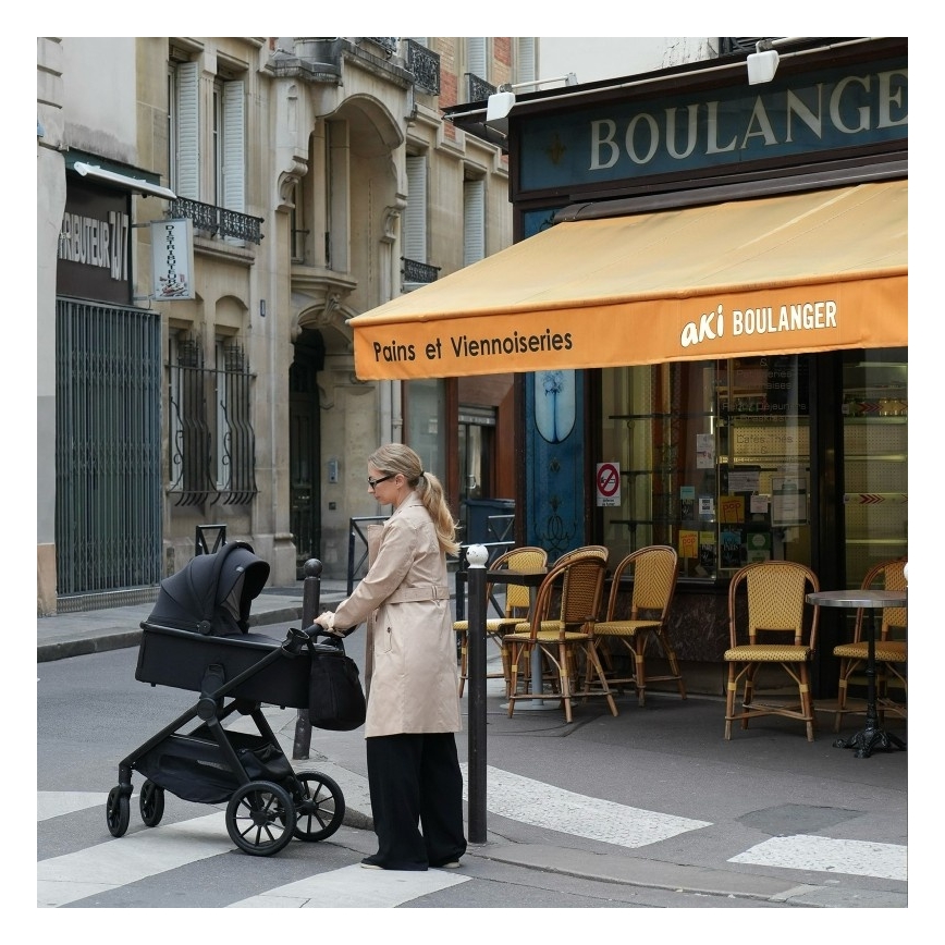 Lionelo - Poussette combinée 3-en-1 LAYLA Noir Onyx