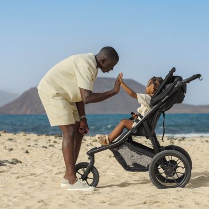 Lionelo - Sportieve kinderwagen AZURA zwart