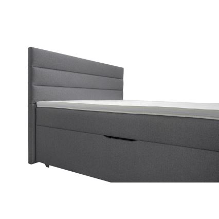 Lit tapissé NEW BOLERO 160x200 cm avec coffre de rangement intégré et matelas avec surmatelas inclus, gris