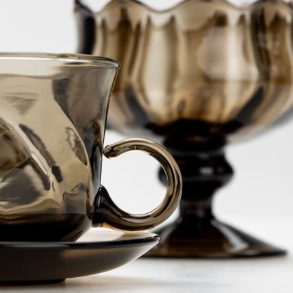 Lot 6x tasse en verre avec une soucoupe et 1x sucrier fumé