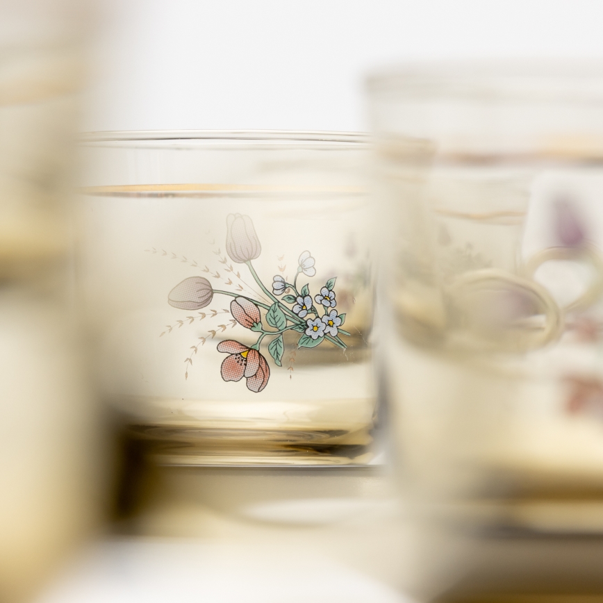 Lot 6x tasse en verre avec une soucoupe fumé bouquet no. 4