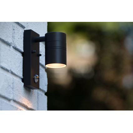 Lucide 14866/05/30 - Luminaire LED d'extérieur avec détecteur ARNE-LED 1xGU10/5W/230V IP44