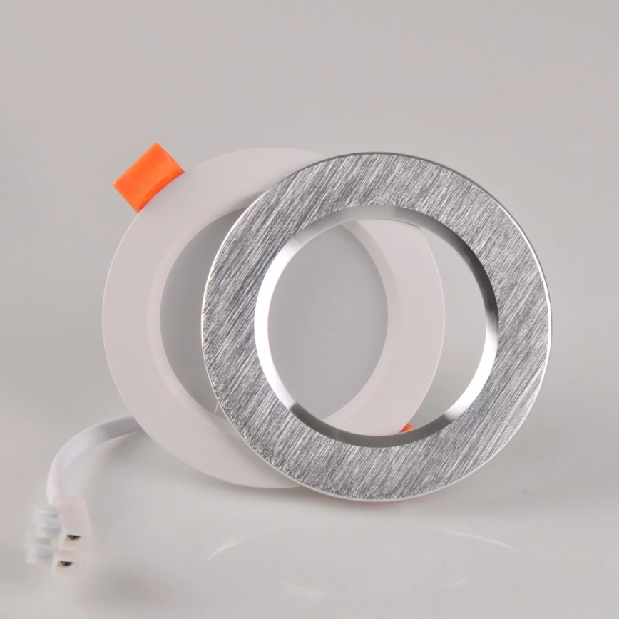 Luminaire encastré LED ZOE LED/4,8W/230V argenté