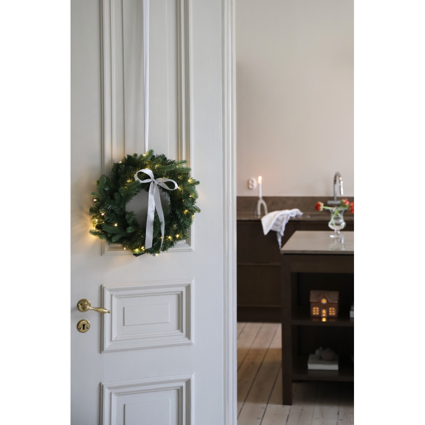 Markslöjd 706542 - Couronne de Noël extérieure VINTRA à LED/1,8 W/3xAA, Ø 40 cm, IP44, blanc chaud