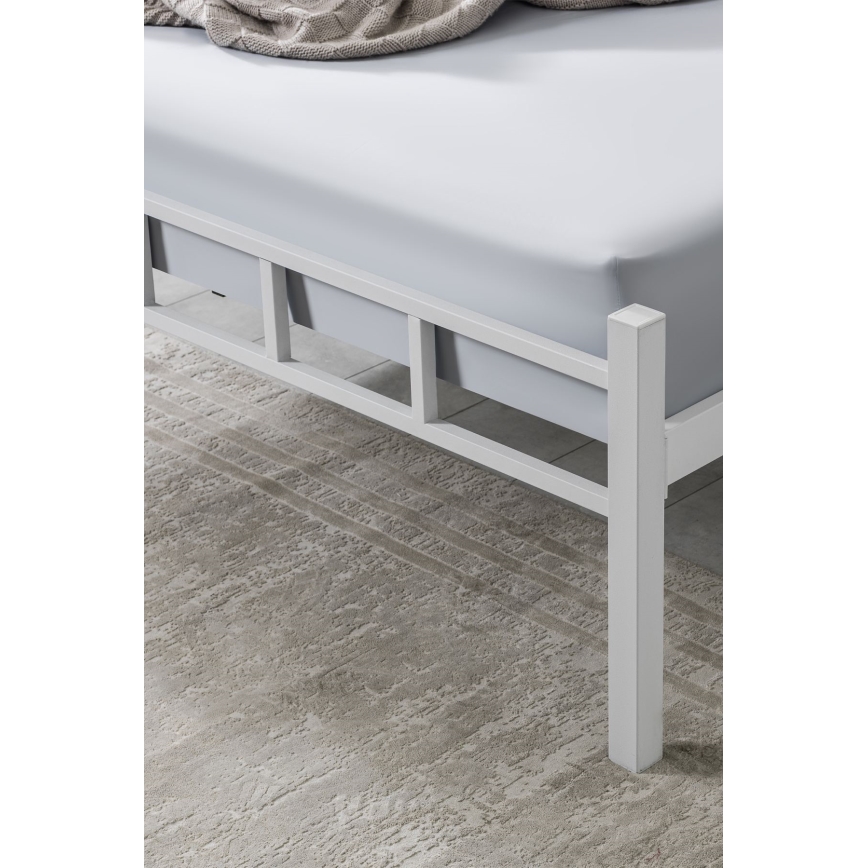 Metalen tweepersoonsbed ORMEL 120x200 cm, wit, draagkracht 120 kg