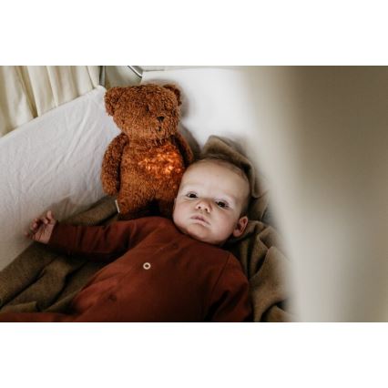Moonie - Lekker knuffelen met een melodietje en lichtje Kleine beer 2.0 organic caramel