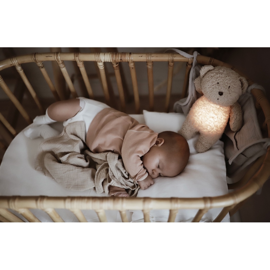 Moonie - Lekker knuffelen met een melodietje en lichtje Kleine beer 2.0 organic polar