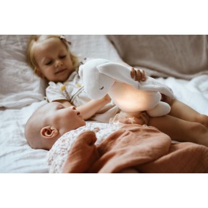 Moonie - Lekker knuffelen met een melodietje en lichtje konijntje organic polar natur
