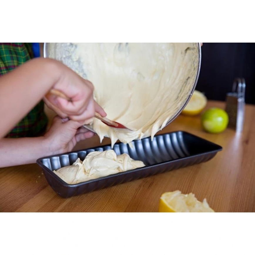 Moule à pâtisserie TORO 31,5 x 12 cm, noir