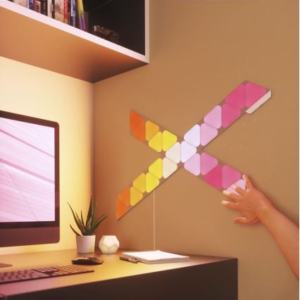 Nanoleaf - PACK 10x Panneau à intensité variable LED RGB TRIANGLES LED/0,5W/230V Wi-Fi