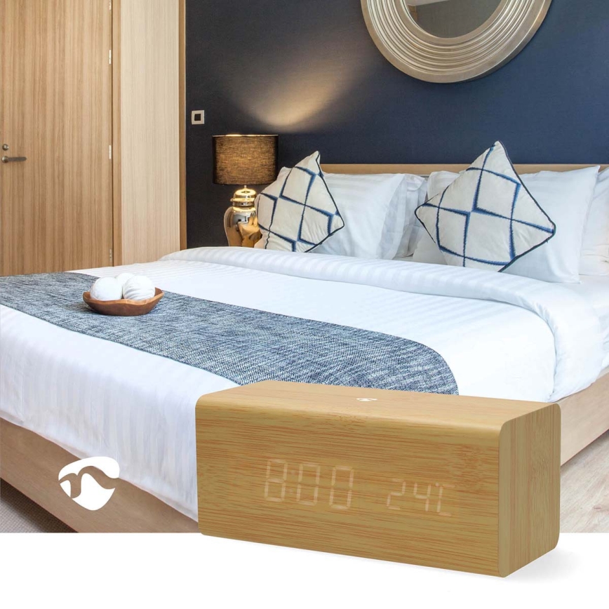 Réveil numérique à écran LED avec thermomètre — alimentation 5V et 1x CR2032, boîtier en bois