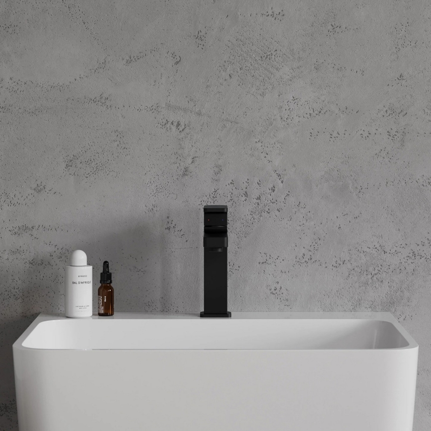 OMNIRES BA7810BL - Mitigeur de lavabo BARETTI 17 cm noir mat