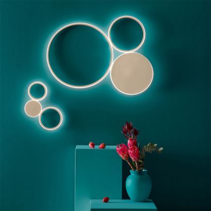 Ondaluce - Dimbare LED-wandlamp POIS LED/42W/230V goudkleurig