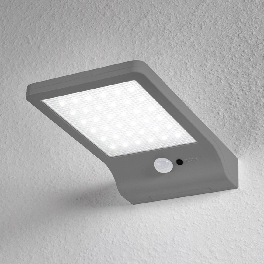 Osram - Applique murale solaire LED avec capteur DOORLED LED/3W/3,3V 2000 mAh IP44 argentée