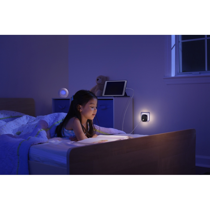 Osram - LED-nachtlampje voor in het stopcontact met sensor en USB LUNETTA LED/12,5W/230V zwart