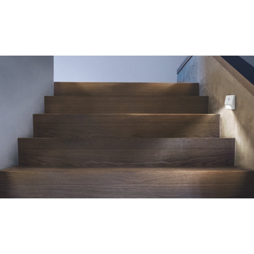 Osram - Luminaire d'escalier LED avec détecteur NIGHTLUX LED/0,25 W/3xAAA IP54 blanc