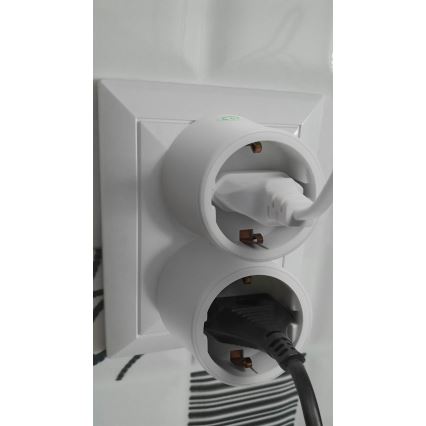 Osram - SMART+ slimme SCHUKO-stekker 2300W/230V/10A wit