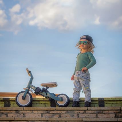 PETITE&MARS - Kinderdriewieler 5-in-1 TURBO PLUS Mistgroen