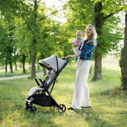 PETITE&MARS - Sportieve kinderwagen FLIP Platinum Grey