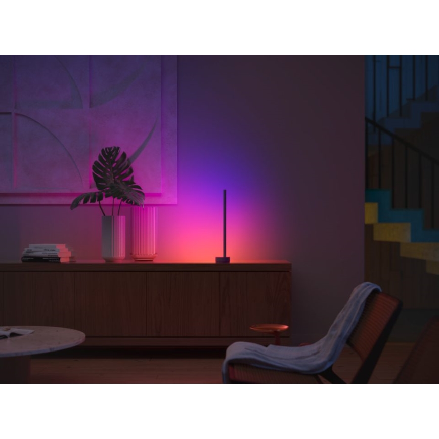 Philips ambiance le salon avec de nouvelles lampes connectées : Hue Signe  et Play