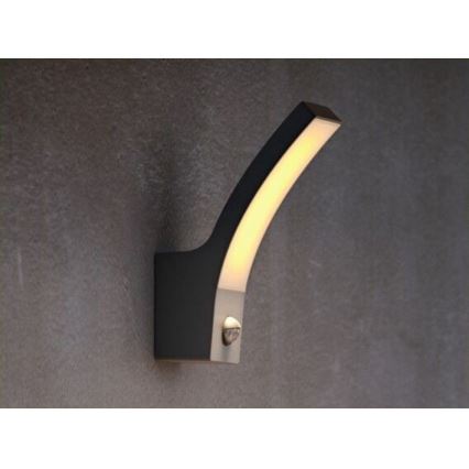Philips - LED Buitenwandlamp met sensor LED/12W/230V 2700K IP44