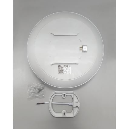 Plafonnier salle de bain CIRCLE LED/18W/230V 4000K d. 30 cm IP44 blanc