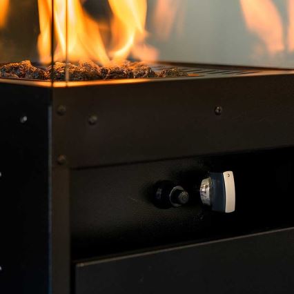 Planika - Cheminée à gaz d'extérieur 142x36 cm 8kW 1xAAA noir + housse de protection