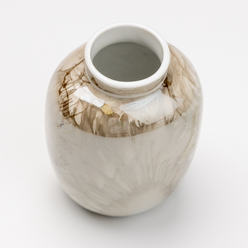 Porselein vaas 12,5x9 cm bruin